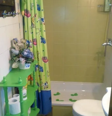 Charismatic Garden With Sea View ロクヴァ・ロゴズニツァ