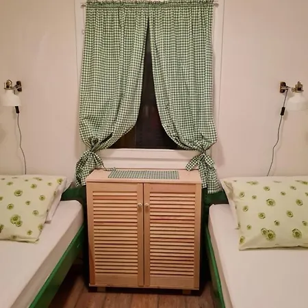 Landhaus Charismatic Garden With Sea View