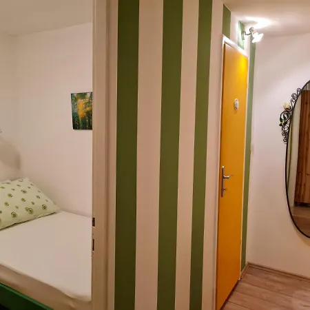 Charismatic Garden With Sea View Landhaus *