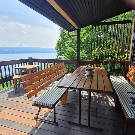 Landhaus Charismatic Garden With Sea View Lokva Rogoznica