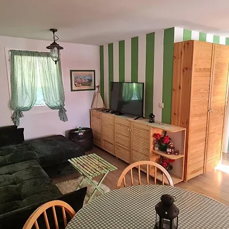 Landhaus Charismatic Garden With Sea View *