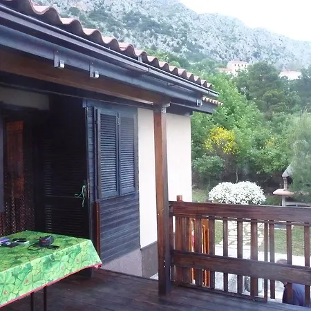 Charismatic Garden With Sea View Country house *