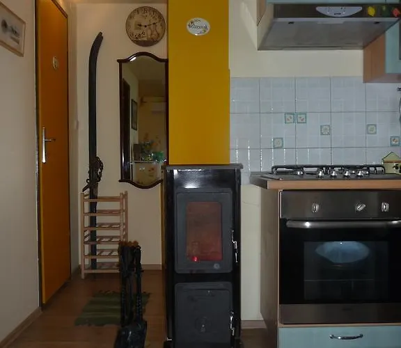 Charismatic Garden With Sea View Landhaus Lokva Rogoznica